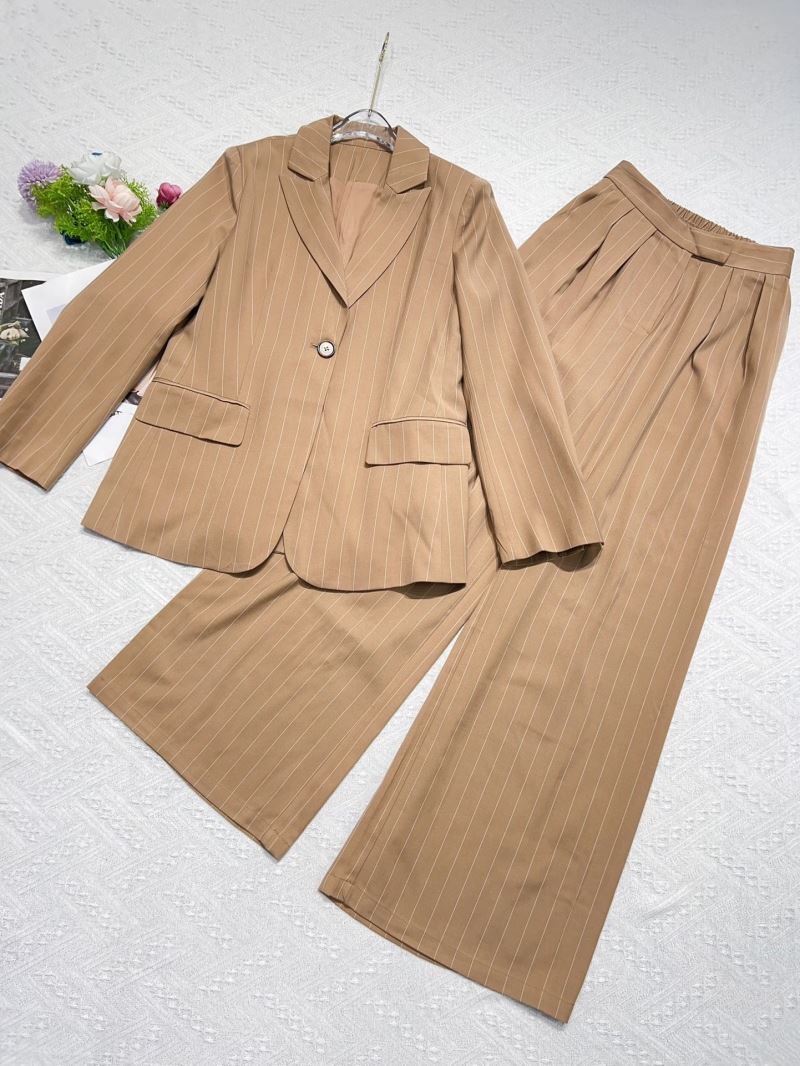 Max Mara Dress Suits